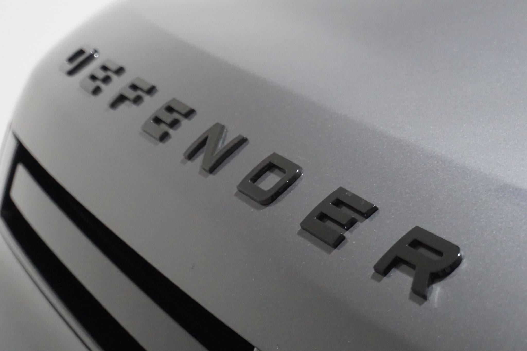 Land Rover Defender 110 2.0 P400e 15.4kWh X-Dynamic SE SUV 5dr Petrol Plug-in Hybrid Auto 4WD Euro 6 (s/s) (404 ps)